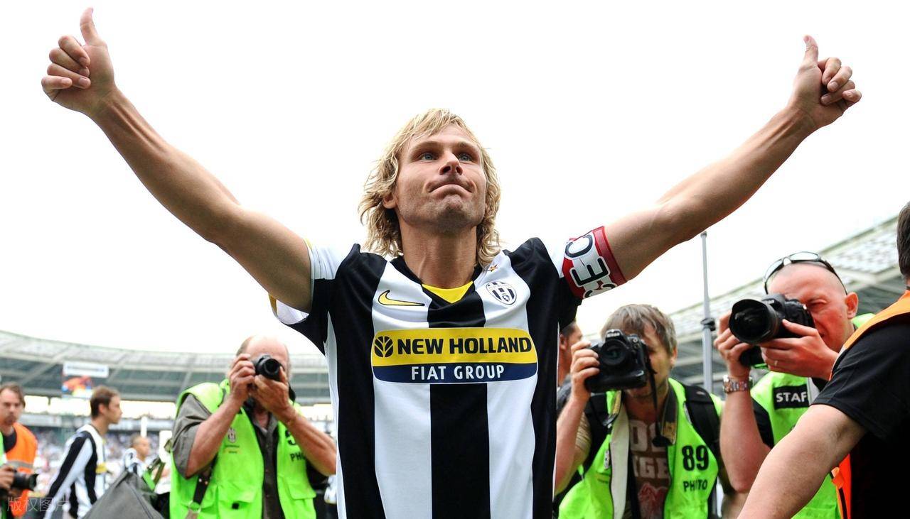 开云体育娱乐 -清晨体能课后，尤文图斯主帅复盘备战法甲，气氛紧张，高层口径保持一致的简单介绍