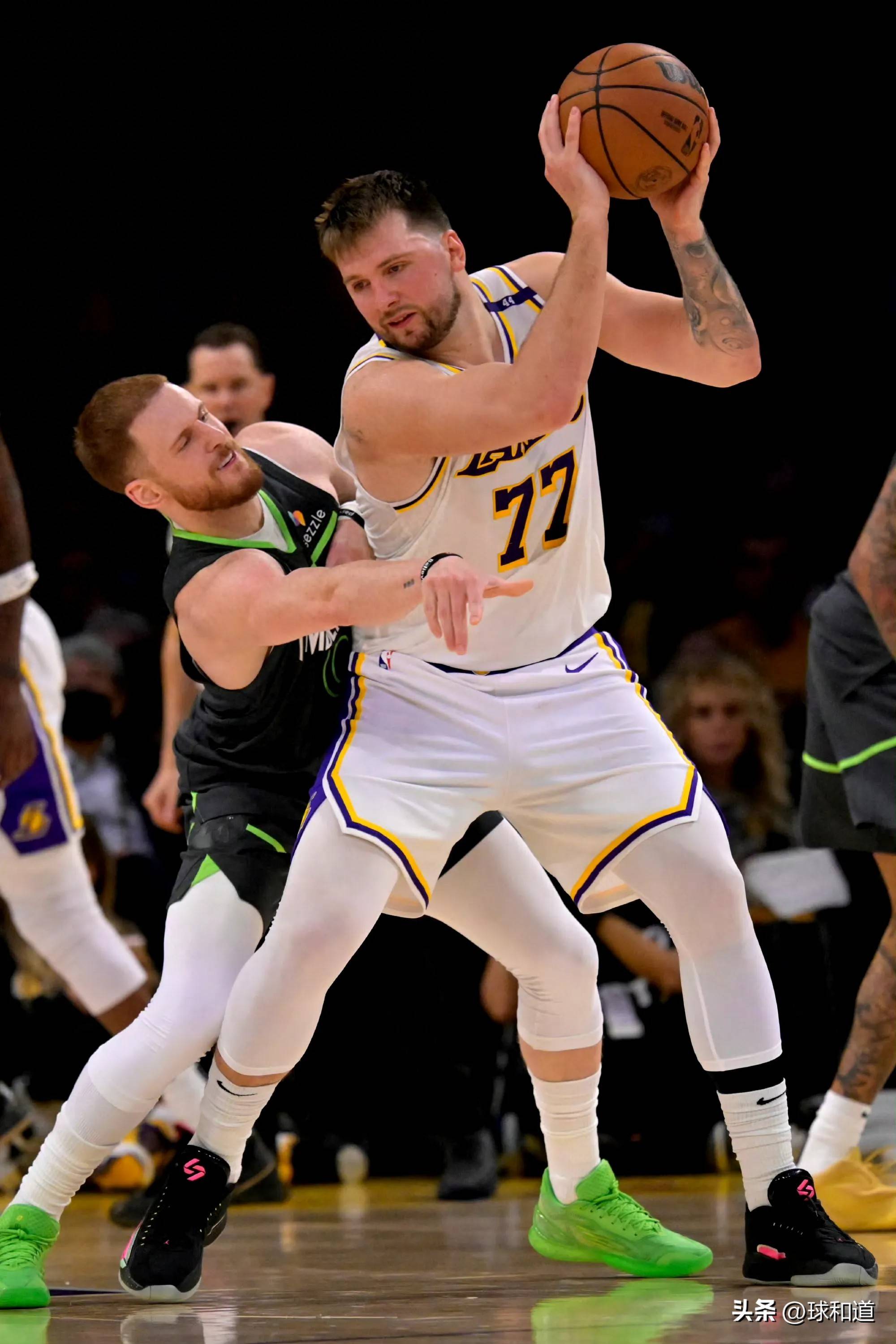 明尼苏达森林狼发布备战花絮;赛后内部沟通;足总杯任务艰巨;细节决定成败 明尼苏达森林狼发布备战花絮;赛后内部沟通;足总杯任务艰巨;细节决定成败